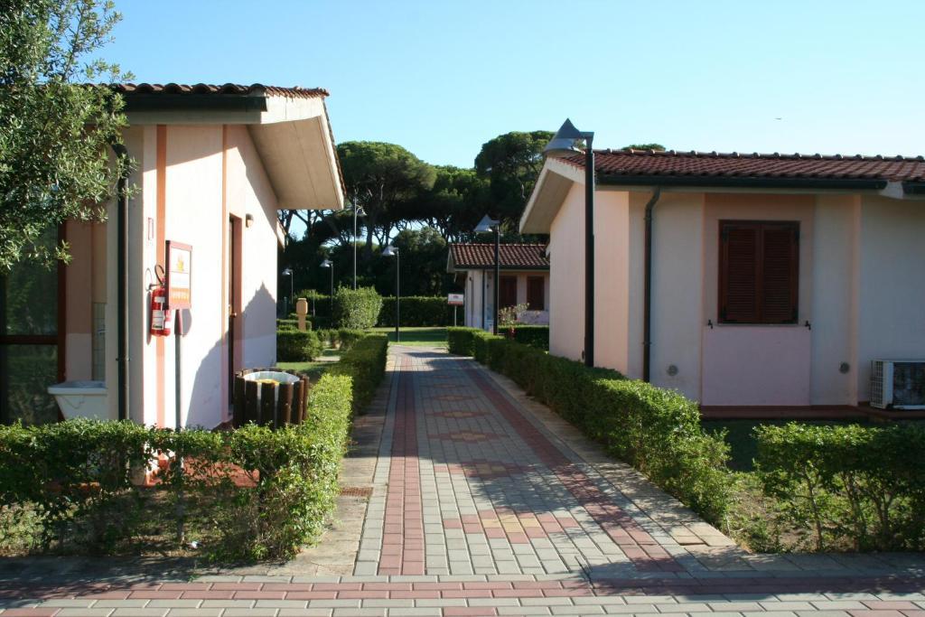 Villaggio Il Girasole 3*